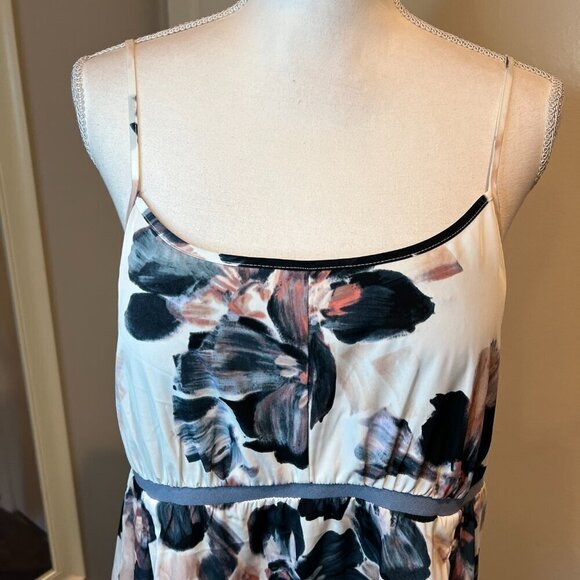 Simply Vera Vera Wang Watercolor Floral Asymmetrical Dress, Size Large - Picture 2 of 16